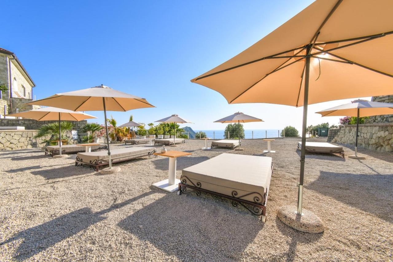 Tenuta C'Est La Vie Forio  Luaran gambar