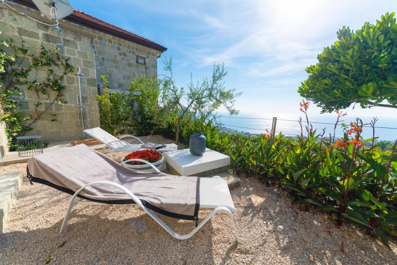 Tenuta C'Est La Vie Forio  Luaran gambar